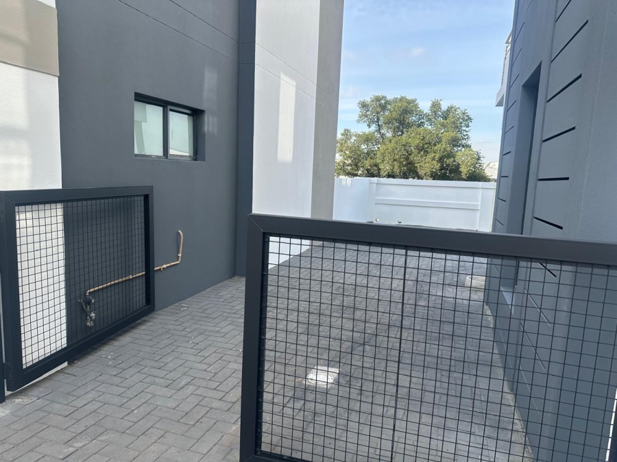 To Let 3 Bedroom Property for Rent in Cashan North West